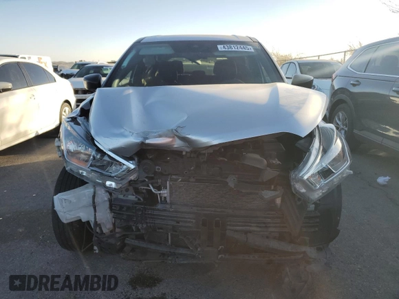 2020 Nissan Kicks S z VIN 3N1CP5BV8LL532606, wystawiony jako Copart lot #43812445 z przebiegiem 79 855 mil mil oraz Szkoda całkowita • Salvage title. Historia ofert i sprzedaży dostępna na DreamBid. Obrazek 5.