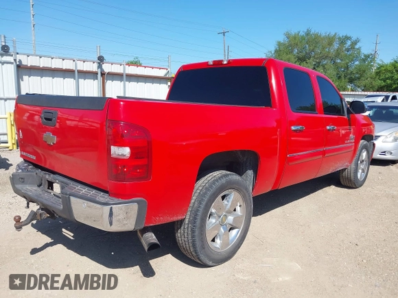 2011 Chevrolet Silverado 1500 LT with VIN 3GCPCSE02BG351470, listed as a IAAI auction lot 41899663 with 293,511 mi miles and . Bid and sale history available at DreamBid. Image 4.