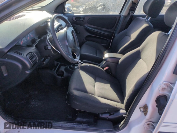 2004 Dodge Neon SE z VIN 1B3ES26C34D507083, wystawiony jako Copart lot #42004445 z przebiegiem 114 819 mil mil oraz Szkoda całkowita • Salvage title. Historia ofert i sprzedaży dostępna na DreamBid. Obrazek 7.