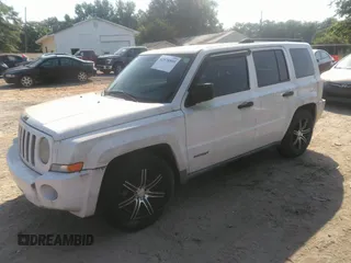 2008 Jeep Patriot Sport with VIN 1J8FF28W28D537012, listed as a IAAI auction lot 42578895 with 162,158 mi miles and . Bid and sale history available at DreamBid. Image 2.