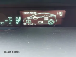 2010 Toyota Prius II z VIN JTDKN3DU8A0174814, wystawiony jako IAAI lot #42131628 z przebiegiem 70 681 mil mil oraz . Historia ofert i sprzedaży dostępna na DreamBid. Obrazek 16.