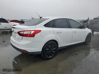 2012 Ford Focus SE with VIN 1FAHP3F23CL140108, listed as a Copart auction lot 43767355 with 145,231 mi miles and Salvage Title. Bid and sale history available at carsss.com. Image 3.