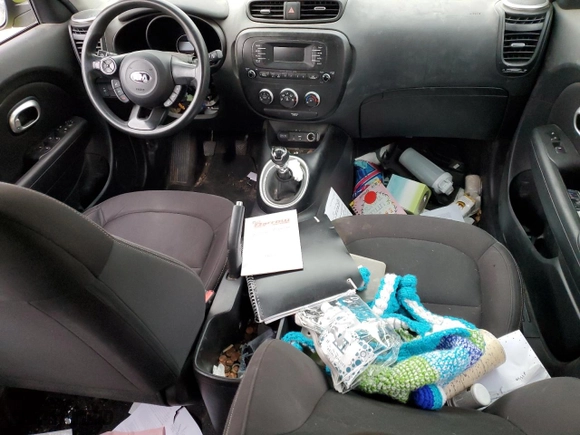 2015 Kia Soul with VIN KNDJN2A23F7792159, listed as a Copart auction lot 53731024 with 0 mi miles and Salvage Title. Bid and sale history available at carsss.com. Image 8.