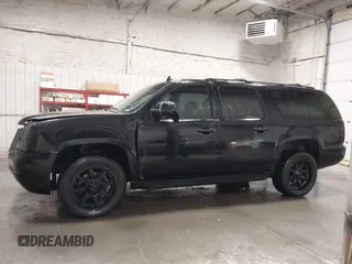 2013 GMC Yukon XL SLT z VIN 1GKS2KE74DR344229, wystawiony jako IAAI lot #42105738 z przebiegiem 147 339 mil mil oraz . Historia ofert i sprzedaży dostępna na DreamBid. Obrazek 15.