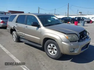 2007 Toyota 4Runner SR5 with VIN JTEZU14R970095027, listed as a IAAI auction lot 41676068 with 212,288 mi miles. Bid and sale history available at carsss.com. Image 1.