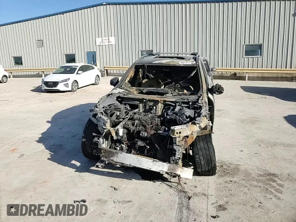 2017 Volvo XC90 Momentum z VIN YV4A22PK9H1136714, wystawiony jako Copart lot #48741115 z przebiegiem Nie podano mil oraz Nie do naprawy • Non repairable. Historia ofert i sprzedaży dostępna na DreamBid. Obrazek 11.