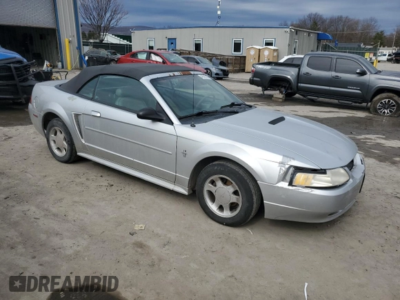2001 Ford Mustang Deluxe with VIN 1FAFP44491F150140, listed as a Copart auction lot 48505185 with 259,819 mi miles and Salvage Title. Bid and sale history available at carsss.com. Image 4.