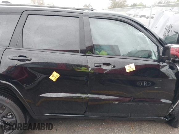 2022 Jeep Grand Cherokee Laredo X with VIN 1C4RJEAG3NC154723, listed as a IAAI auction lot 41890411 with Not provided miles and . Bid and sale history available at DreamBid. Image 13.