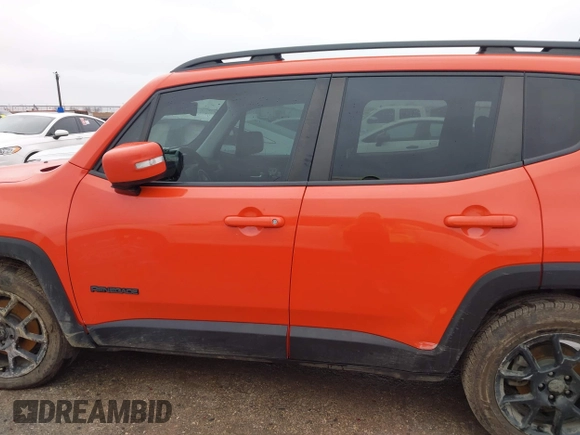 2020 Jeep Renegade Altitude with VIN ZACNJABB3LPM05319, listed as a IAAI auction lot 41491809 with 95,043 mi miles and . Bid and sale history available at DreamBid. Image 14.