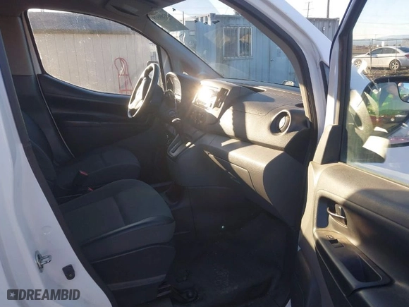 2018 Nissan NV200 Compact Cargo S with VIN 3N6CM0KN1JK700711, listed as a IAAI auction lot 41389539 with 183,934 mi miles. Bid and sale history available at carsss.com. Image 5.