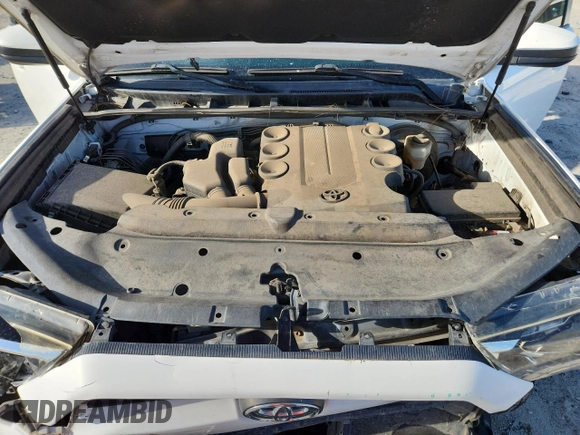 2017 Toyota 4Runner SR5 with VIN JTEZU5JR2H5164723, listed as a Copart auction lot 62733325 with 135,353 mi miles and Salvage title. Bid and sale history available at DreamBid. Image 12.