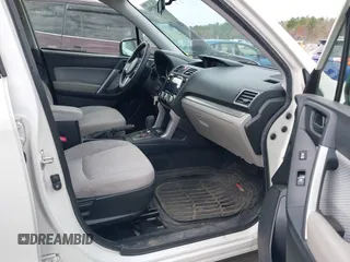 2018 Subaru Forester Premium with VIN JF2SJAEC4JH425448, listed as a IAAI auction lot 42107508 with 147,606 mi miles. Bid and sale history available at carsss.com. Image 5.