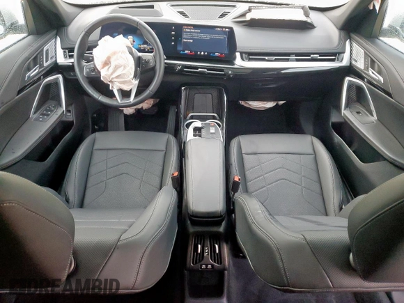 2024 BMW X1 xDrive28i с VIN WBX73EF07R5Z37604, выставлен на аукционе Copart как лот 55157395 с пробегом 9 531 миль миль и Списание • Salvage title. История ставок и продаж доступна на DreamBid. Изображение 8.