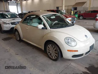 2009 Volkswagen Beetle S with VIN 3VWRG31Y89M408245, listed as a IAAI auction lot 41600593 with 76,156 mi miles and . Bid and sale history available at DreamBid. Image 1.