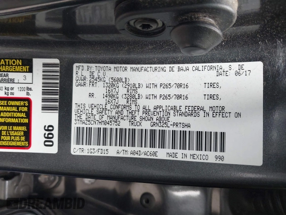 2017 Toyota Tacoma SR5 z VIN 3TMAZ5CN7HM045752, wystawiony jako IAAI lot #42057874 z przebiegiem 89 898 mil mil oraz . Historia ofert i sprzedaży dostępna na DreamBid. Obrazek 9.