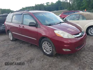 2008 Toyota Sienna XLE z VIN 5TDZK22C58S144253, wystawiony jako IAAI lot #42278532 z przebiegiem Nie podano mil oraz . Historia ofert i sprzedaży dostępna na DreamBid. Obrazek 1.