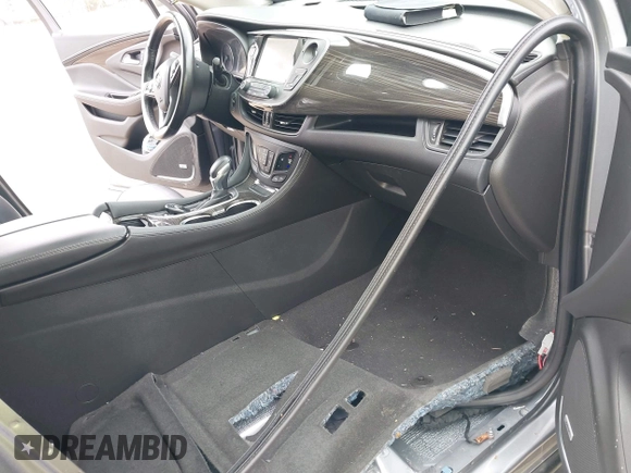 2019 Buick Envision Premium with VIN LRBFX3SX6KD015596, listed as a IAAI auction lot 41925837 with 22,573 mi miles and . Bid and sale history available at DreamBid. Image 5.