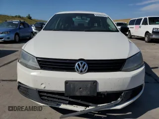 2013 Volkswagen Jetta S with VIN 3VW2K7AJ2DM266249, listed as a Copart auction lot 64699015 with 174,763 mi miles and Clean title. Bid and sale history available at DreamBid. Image 5.