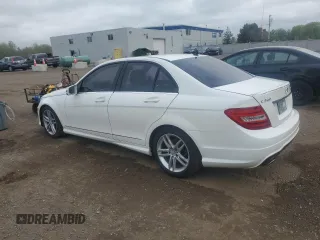 2013 Mercedes-Benz C 300 Sport с VIN WDDGF8AB8DA823681, выставлен на аукционе Copart как лот 56145985 с пробегом 112 949 миль миль и Списание • Salvage title. История ставок и продаж доступна на DreamBid. Изображение 2.