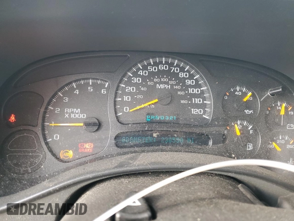 2004 GMC Yukon SLE with VIN 1GKEK13V74J331675, listed as a Copart auction lot 82057724 with 238,550 mi miles and Clean Title. Bid and sale history available at carsss.com. Image 9.