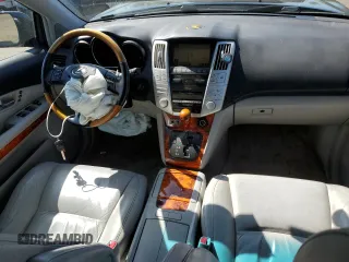 2005 Lexus RX 330 with VIN 2T2HA31U95C085996, listed as a Copart auction lot 54369305 with 111,088 mi miles and Salvage Title. Bid and sale history available at DreamBid. Image 8.