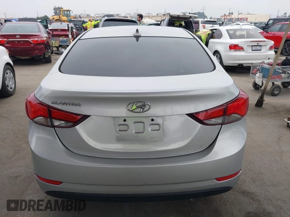 2016 Hyundai Elantra SE с VIN KMHDH4AE9GU490903, выставлен на аукционе IAAI как лот 42164765 с пробегом 121 666 миль миль и . История ставок и продаж доступна на DreamBid. Изображение 16.