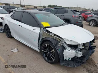 2019 Toyota Camry XSE with VIN 4T1B61HK0KU278004, listed as a IAAI auction lot 41582273 with 73,270 mi miles. Bid and sale history available at carsss.com. Image 1.