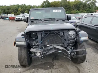 2021 Jeep Wrangler Unlimited Sahara High Altitude with VIN 1C4HJXEM9MW585183, listed as a Copart auction lot 71749574 with 21,526 mi miles and Salvage title. Bid and sale history available at DreamBid. Image 5.