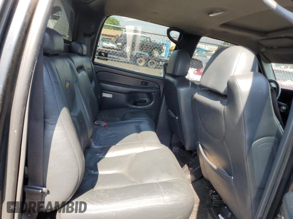 2002 Chevrolet Avalanche with VIN 3GNEK13T02G102710, listed as a Copart auction lot 65681794 with Not Provided miles and Clean Title. Bid and sale history available at carsss.com. Image 10.