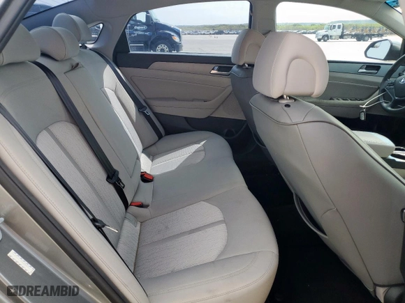 2017 Hyundai Sonata Hybrid SE with VIN KMHE24L16HA059454, listed as a Copart auction lot 51441275 with NaN miles and Clean Title. Bid and sale history available at carsss.com. Image 10.