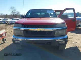 2004 Chevrolet Colorado LS Z71 with VIN 1GCDT196648210468, listed as a IAAI auction lot 41342300 with 206,478 mi miles. Bid and sale history available at carsss.com. Image 6.