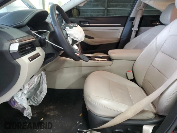 2019 Nissan Altima SL with VIN 1N4BL4EW0KC131943, listed as a Copart auction lot 89326085 with 45,578 mi miles and Salvage Title. Bid and sale history available at DreamBid. Image 7.