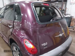 2001 Chrysler PT Cruiser z VIN 3C8FY4BB61T661740, wystawiony jako IAAI lot #41447238 z przebiegiem 189 850 mil mil oraz . Historia ofert i sprzedaży dostępna na DreamBid. Obrazek 6.