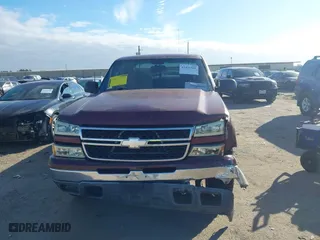 2006 Chevrolet Silverado 1500 LT1 with VIN 1GCEC19VX6Z126341, listed as a IAAI auction lot 41431701 with 265,142 mi miles. Bid and sale history available at carsss.com. Image 12.