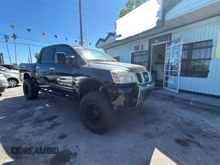 2006 Nissan Titan SE с VIN 1N6AA07BX6N576762, выставлен на аукционе Copart как лот 49929845 с пробегом Не указан миль и Чистый • Clean title. История ставок и продаж доступна на DreamBid. Изображение 1.