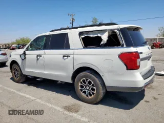2024 Ford Expedition Max XLT с VIN 1FMJK1J80REA77729, выставлен на аукционе Copart как лот 57477565 с пробегом 20 697 миль миль и Списание • Salvage title. История ставок и продаж доступна на DreamBid. Изображение 2.