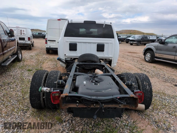 2022 Ram 3500 Tradesman z VIN 3C7WRTCL4NG156698, wystawiony jako Copart lot #54407965 z przebiegiem 92 713 mil mil oraz Czysty tytuł • Clean title. Historia ofert i sprzedaży dostępna na DreamBid. Obrazek 6.