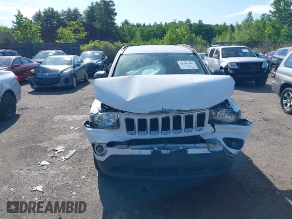 2017 Jeep Compass Sport SE z VIN 1C4NJDBB5HD107025, wystawiony jako IAAI lot #42382265 z przebiegiem Nie podano mil oraz . Historia ofert i sprzedaży dostępna na DreamBid. Obrazek 12.