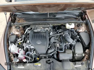 2023 Toyota Crown Platinum z VIN JTDAFAAF8P3004771, wystawiony jako Copart lot #54677215 z przebiegiem 44 867 mil mil oraz Szkoda całkowita • Salvage title. Historia ofert i sprzedaży dostępna na DreamBid. Obrazek 11.