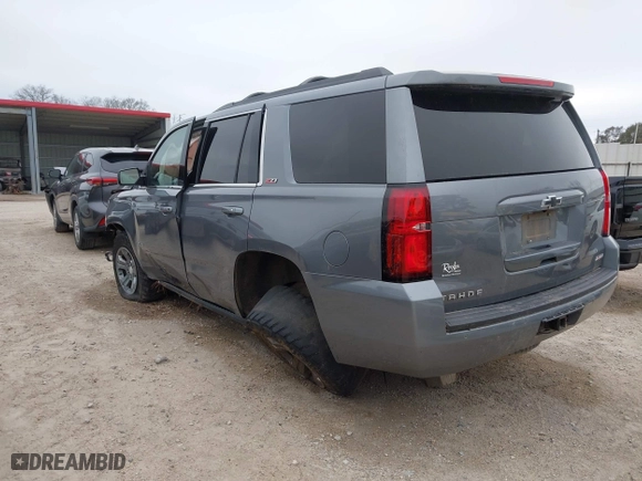 2019 Chevrolet Tahoe LT with VIN 1GNSKBKC8KR283954, listed as a IAAI auction lot 41587485 with 110,631 mi miles. Bid and sale history available at carsss.com. Image 3.