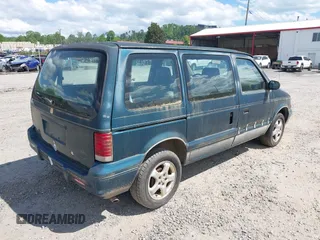 1994 Plymouth Voyager z VIN 2P4GH2530RR644392, wystawiony jako IAAI lot #42177362 z przebiegiem 111 692 mil mil oraz . Historia ofert i sprzedaży dostępna na DreamBid. Obrazek 4.