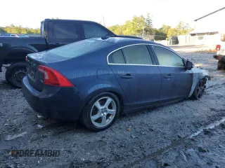2013 Volvo S60 T5 Premier z VIN YV1612FSXD2192205, wystawiony jako Copart lot #43498645 z przebiegiem Nie podano mil oraz Nie do naprawy. Historia ofert i sprzedaży dostępna na DreamBid. Obrazek 3.