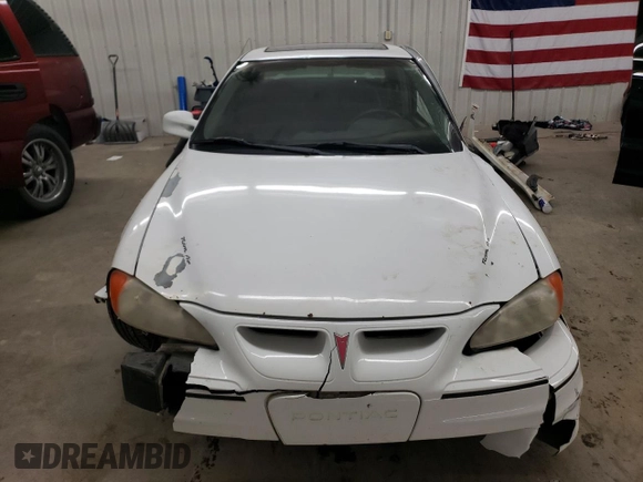 2001 Pontiac Grand Am GT with VIN 1G2NW52E21C196117, listed as a Copart auction lot 41983195 with 0 mi miles and Salvage Title. Bid and sale history available at carsss.com. Image 5.