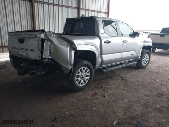 2024 Toyota Tacoma 4WD SR5 with VIN 3TYLB5JN4RT000483, listed as a IAAI auction lot 41105439 with 3,502 mi miles. Bid and sale history available at carsss.com. Image 4.