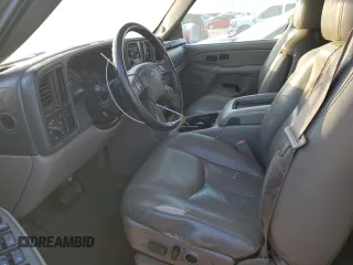 2005 Chevrolet Avalanche LS with VIN 3GNEC12Z85G271168, listed as a Copart auction lot 72770854 with 127,474 mi miles and Salvage Title. Bid and sale history available at carsss.com. Image 7.