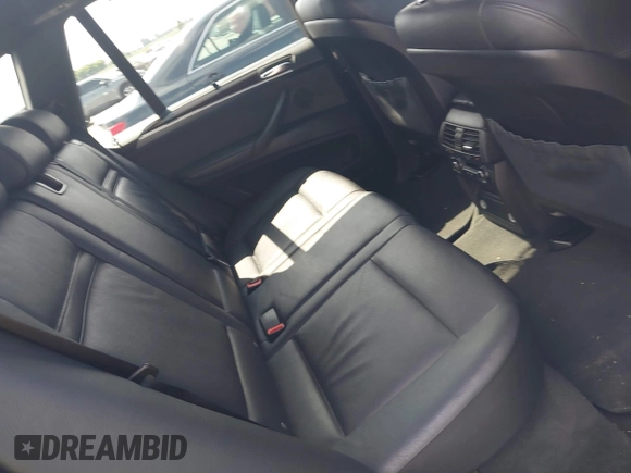 2012 BMW X5 35d with VIN 5UXZW0C56CL664575, listed as a IAAI auction lot 42559674 with 157,554 mi miles and . Bid and sale history available at DreamBid. Image 8.