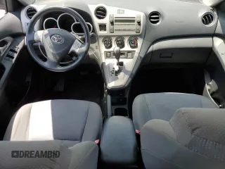 2009 Toyota Matrix S z VIN 2T1KE40E29C020329, wystawiony jako Copart lot #60878495 z przebiegiem 104 176 mil mil oraz Szkoda całkowita • Salvage title. Historia ofert i sprzedaży dostępna na DreamBid. Obrazek 8.