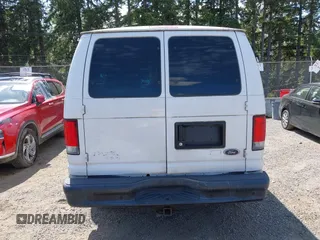 2013 Ford Econoline Cargo Commercial z VIN 1FTNE1EW8DDB05975, wystawiony jako IAAI lot #42522747 z przebiegiem 85 838 mil mil oraz . Historia ofert i sprzedaży dostępna na DreamBid. Obrazek 16.