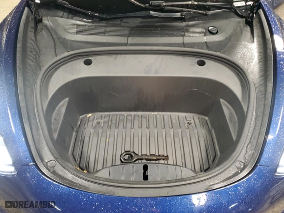 2022 Tesla Model 3 with VIN 5YJ3E1EA9NF369521, listed as a Copart auction lot 47831395 with 59,120 mi miles and Clean Title. Bid and sale history available at carsss.com. Image 11.