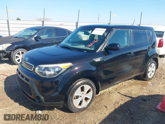 2014 Kia Soul with VIN KNDJN2A2XE7070668, listed as a IAAI auction lot 41661161 with 135,412 mi miles. Bid and sale history available at carsss.com. Image 2.
